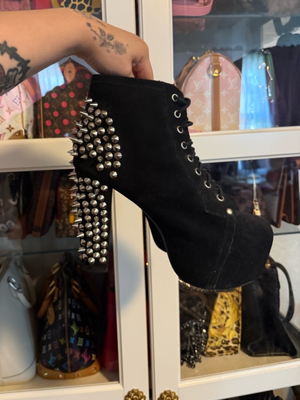 Jeffrey Campbell Lolitas